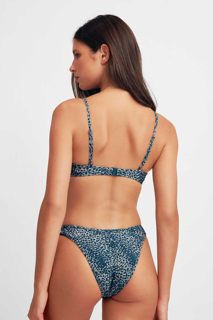 Fiona Underwire Top / Snow Leopard Jacquard