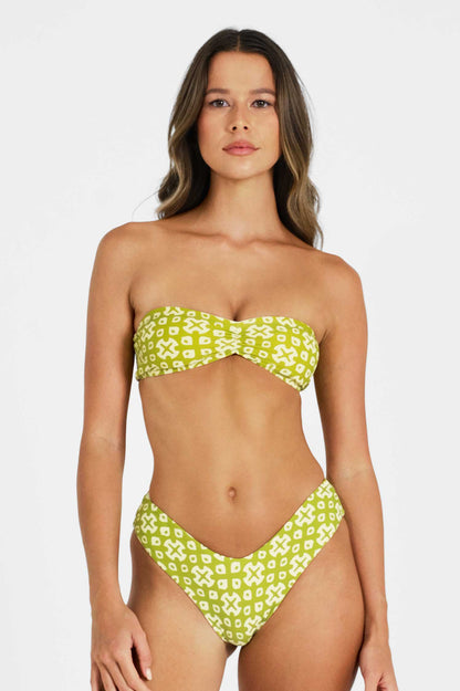 Nadia Scrunched Bandeau Top / Kiwi