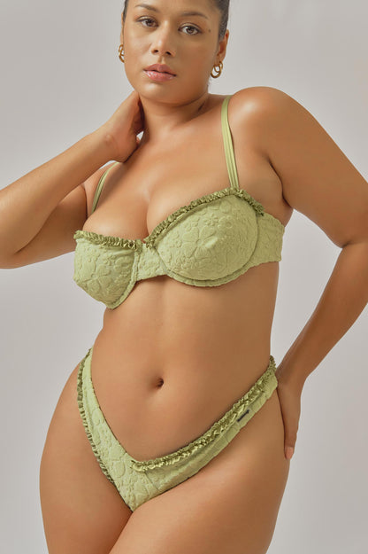 Amelia Frilled Underwire Top / Matcha Jacquard