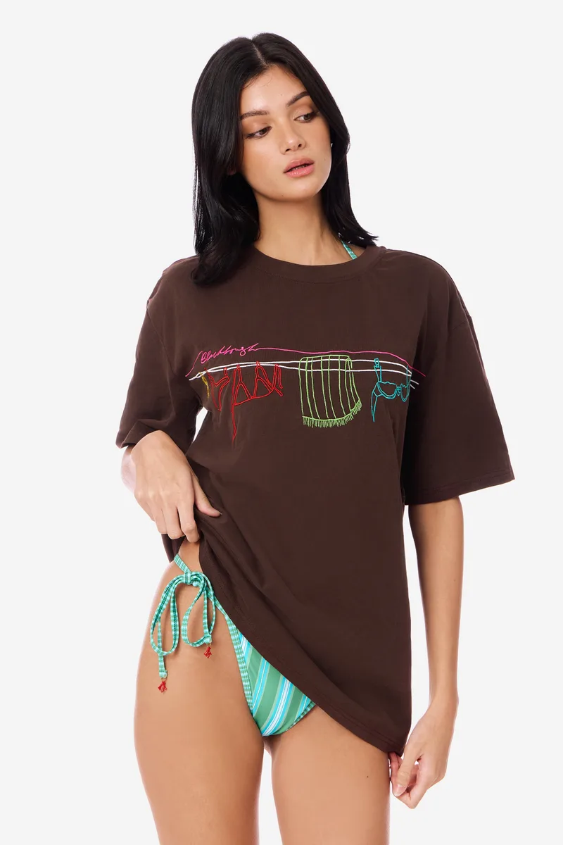 Oversized Graphic Tee in Day Off